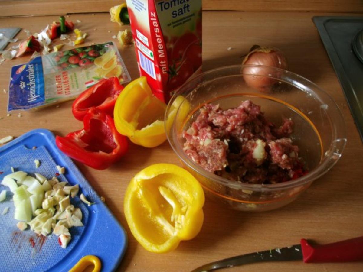 Überbackene Gefüllte Paprikaschoten - Rezept - Bild Nr. 3