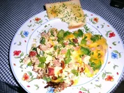 Rührei mit Kasseler , jungen Zwiebeln und Paprika - Rezept