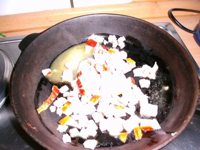 Rührei mit Kasseler , jungen Zwiebeln und Paprika - Rezept - Bild Nr. 3