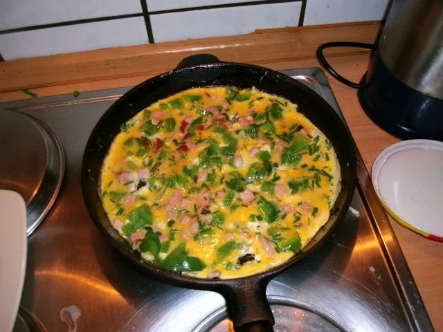 Rührei mit Kasseler , jungen Zwiebeln und Paprika - Rezept - Bild Nr. 7