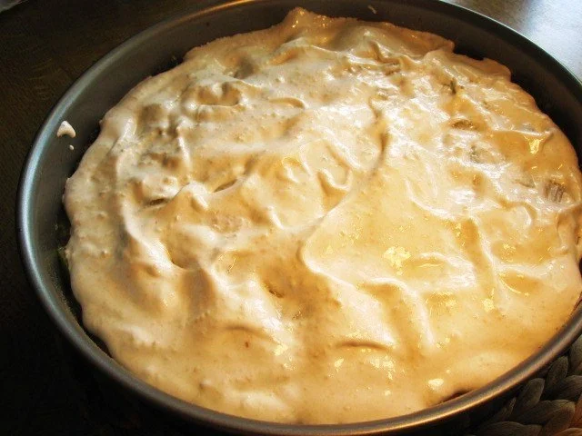 Rezept: Rhabarberkuchen mit Mandel-Baiser ... Bild Nr. 7 Rhabarberkuchen mit Mandel-Baiser ... - Rezept - Bild Nr. 7