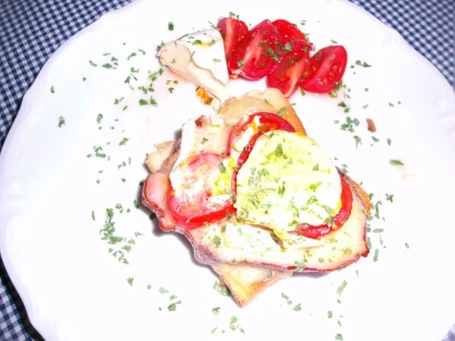 Rezept: Kasselerminutensteaks mit Rotschimmelkäse überbacken Bild Nr. 6 Kasselerminutensteaks mit Rotschimmelkäse überbacken - Rezept - Bild Nr. 6