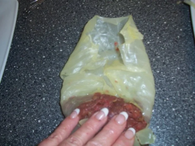 Kohlrouladen mit Rinderhack auf einem Bett von Rahmkohl - Rezept - Bild Nr. 13