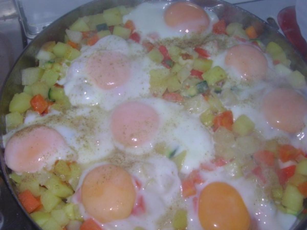 Eier im Gemüsenest - Rezept