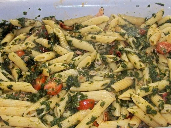 Rezept: Nudel-Spinat-Auflauf mit Käse-Blätterteig-Kruste Bild Nr. 6 Nudel-Spinat-Auflauf mit Käse-Blätterteig-Kruste - Rezept - Bild Nr. 6