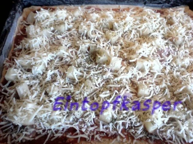 Rezept: Hawaipizza a`la Jörg Bild Nr. 2 Hawaipizza a`la Jörg - Rezept - Bild Nr. 2