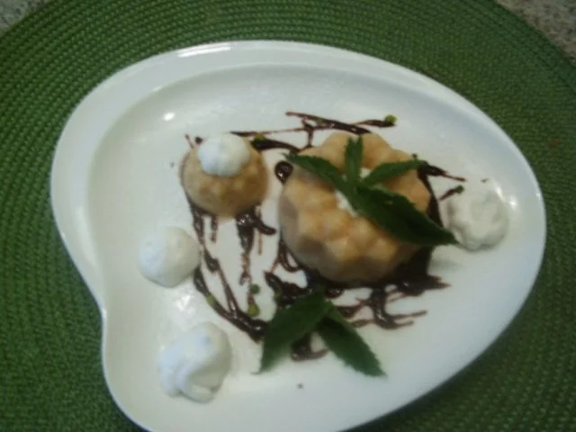 Rezept: Rhabarberküchlein Bild Nr. 2 Rhabarberküchlein - Rezept - Bild Nr. 2