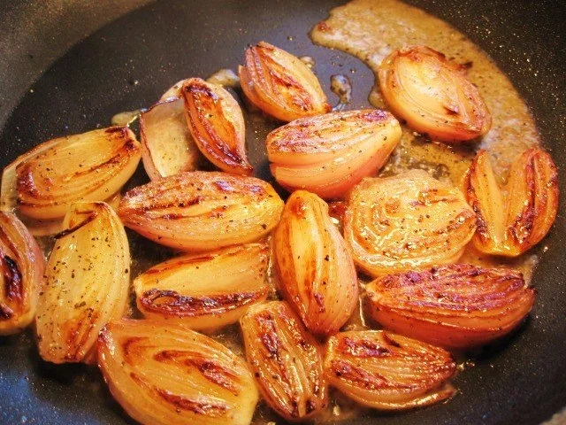 Entenbrust mit kleinen Schalotten ... - Rezept - Bild Nr. 5