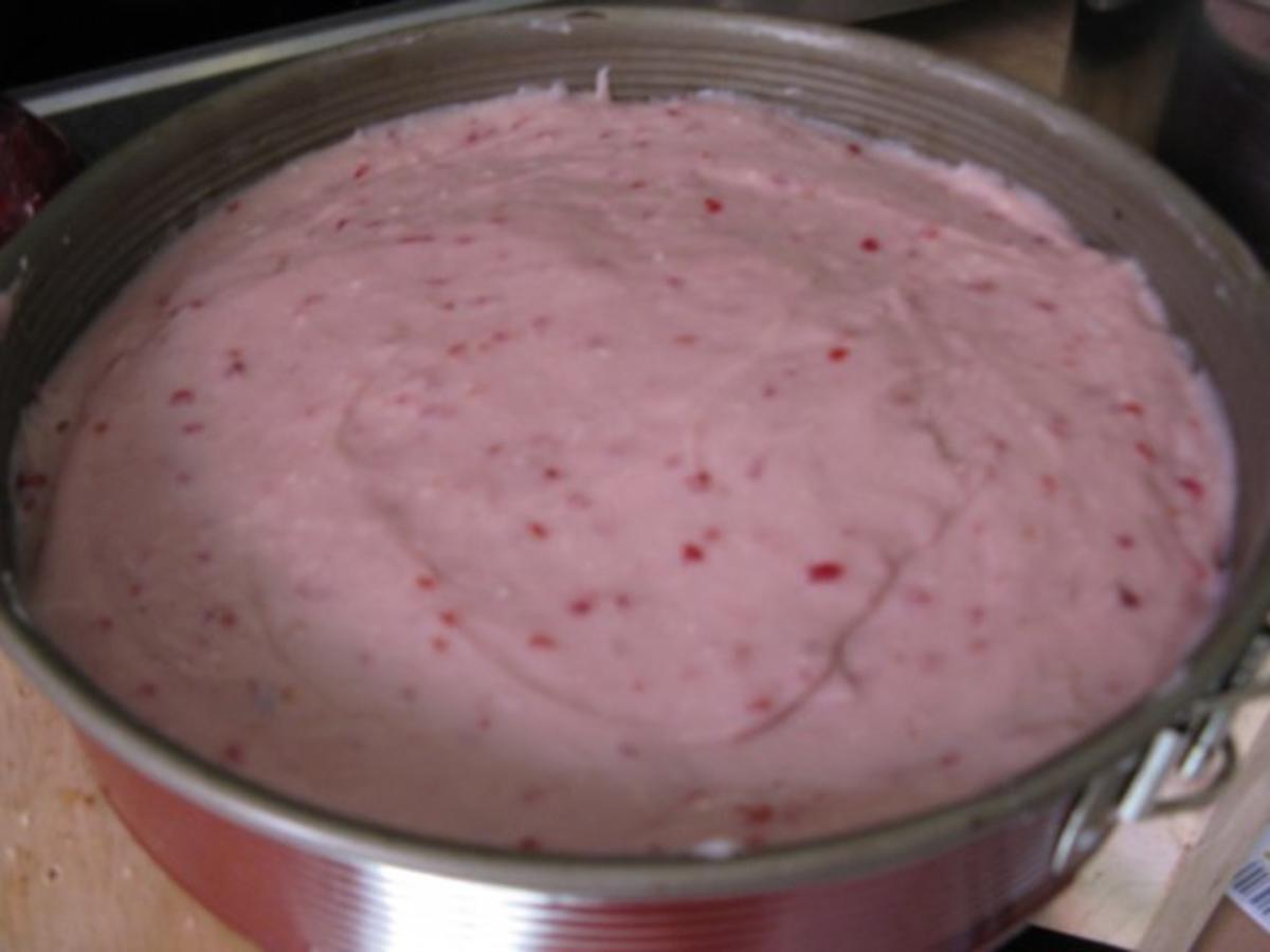 Himbeer-Pudding-Torte - Rezept - Bild Nr. 7