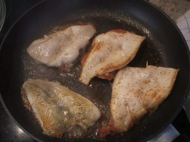 Rezept: Fisch: Scholle - Saltimbocca di passera di mare Bild Nr. 5 Fisch: Scholle - Saltimbocca di passera di mare - Rezept - Bild Nr. 5