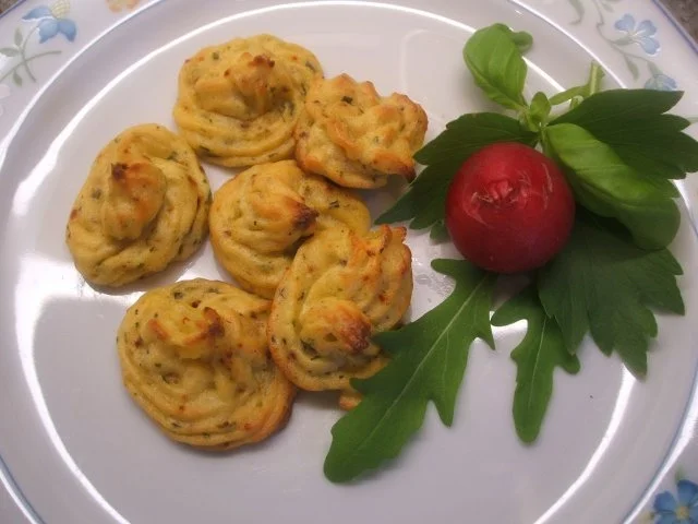 Rezept: Kartoffeln: Knusprige Kartoffel-Röschen Kartoffeln: Knusprige Kartoffel-Röschen - Rezept