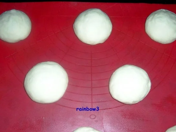 Rezept: Backen: Ossi-Brötchen II Bild Nr. 2 Backen: Ossi-Brötchen II - Rezept - Bild Nr. 2