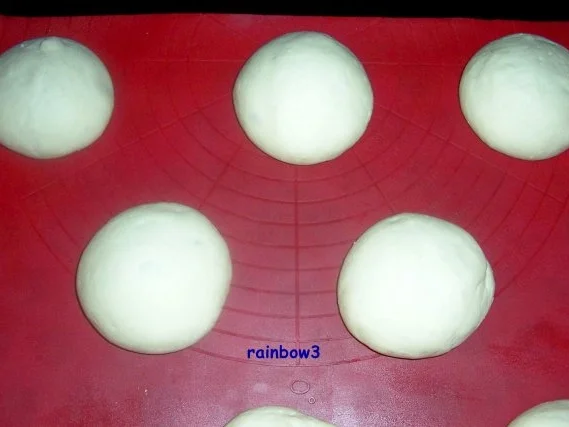 Rezept: Backen: Ossi-Brötchen II Bild Nr. 3 Backen: Ossi-Brötchen II - Rezept - Bild Nr. 3