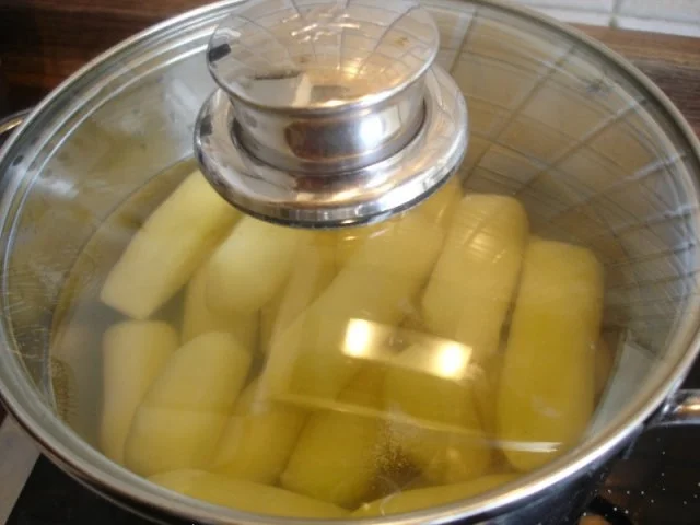 Rezept: Kartoffelrollen à la Kroketten Bild Nr. 9 Kartoffelrollen à la Kroketten - Rezept - Bild Nr. 9