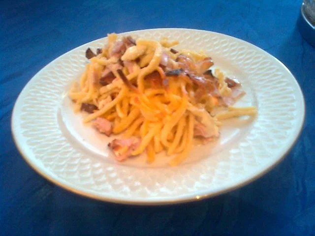 Spätzle mit Leberkäse und Camenbert überbacken - Rezept - Bild Nr. 2