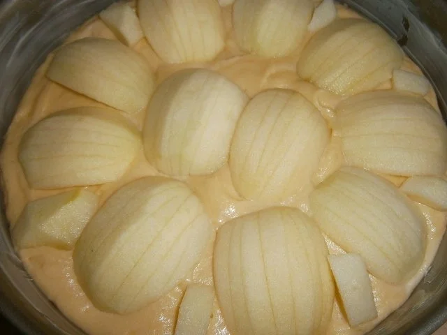 Versunkener Apfelkuchen - Rezept - Bild Nr. 3