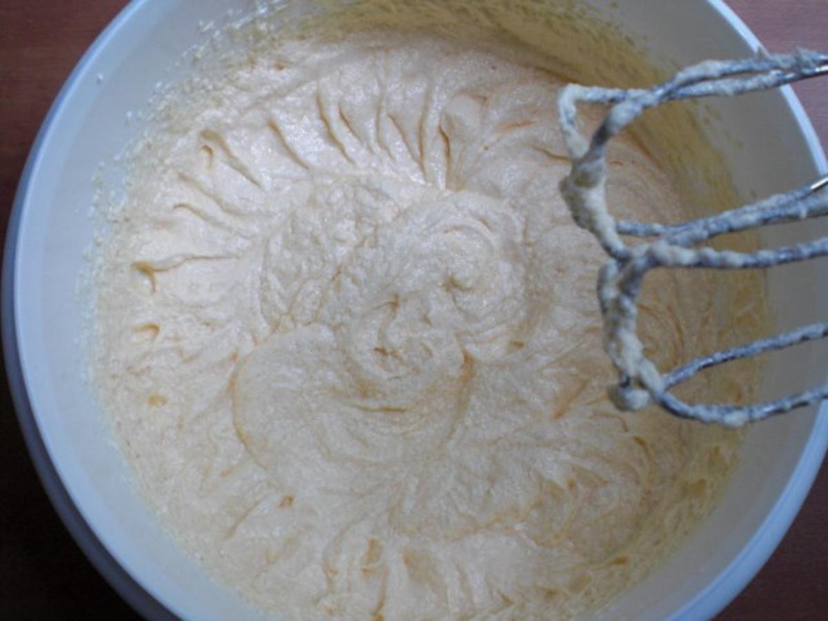Schoko-Kirsch-Kuchen mit einem Guss, - Rezept - Bild Nr. 4