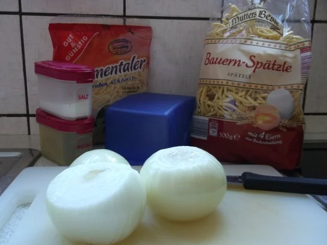 Rezept: Käse-Spätzle Bild Nr. 2 Käse-Spätzle - Rezept - Bild Nr. 2