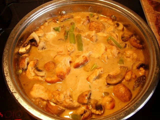 Rezept: Puten-Spargel-Geschnetzeltes Puten-Spargel-Geschnetzeltes - Rezept