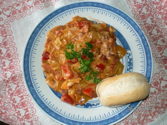 Paprika- Spitzkohlpfanne - Rezept