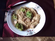 Schweinefilet mit Mie-Nudeln aus dem Wok - Rezept