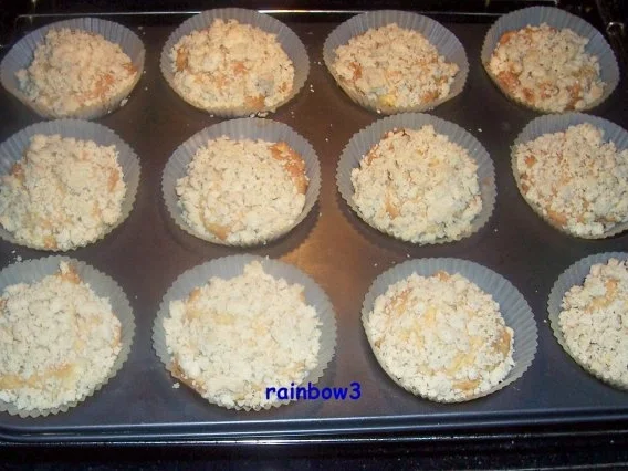 Backen: Gewürzte Apfel-Muffins mit Streusel - Rezept - Bild Nr. 5