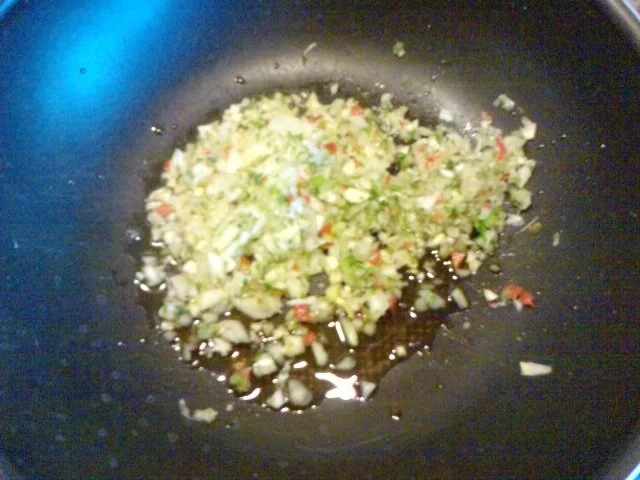 Turboschneller Verschärfter Genudelter Thunfisch - Rezept - Bild Nr. 6