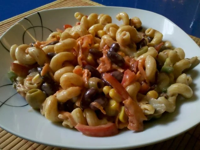 Salat: Verschärfter Nudelsalat! - Rezept