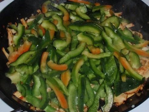 Fruchtige Nudel-Pfanne - Rezept - Bild Nr. 7