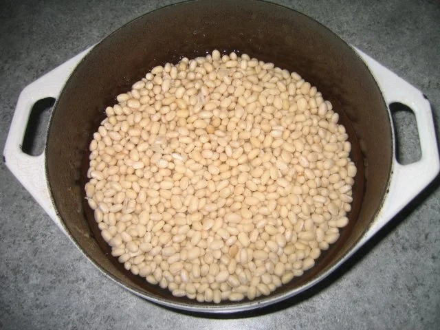 Rezept: Weisse Bohnen mit Rippli (Kassler) Weisse Bohnen mit Rippli (Kassler) - Rezept