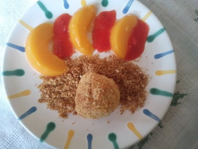 Erdbeerknödel mit Erdbeersauce - Rezept