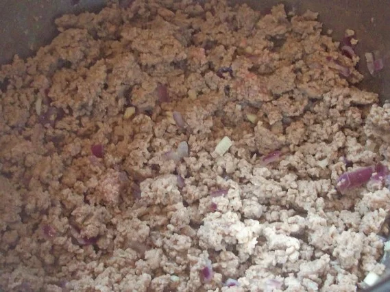 Rezept: Schneller Hack-Gemüse-Topf mit Pesto Bild Nr. 2 Schneller Hack-Gemüse-Topf mit Pesto - Rezept - Bild Nr. 2