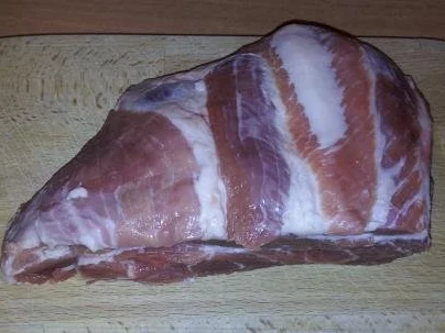 Rezept: Schweinenackensteak mit Pfifferling - Tomatensoße nach Dieter Neumaier Bild Nr. 2 Schweinenackensteak mit Pfifferling - Tomatensoße nach Dieter Neumaier - Rezept - Bild Nr. 2