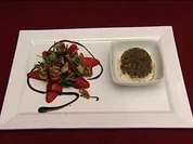 Frühlingssalat mit warmem Honig-Ziegenkäse (Isabell Horn) - Rezept