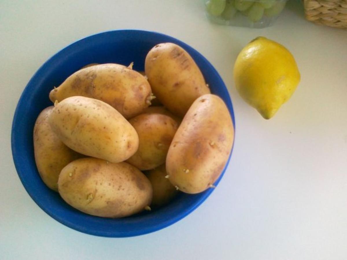 Gesund  Kartoffel -- Pikante Kartoffel Ecken aus dem Ofen.. - Rezept - Bild Nr. 5