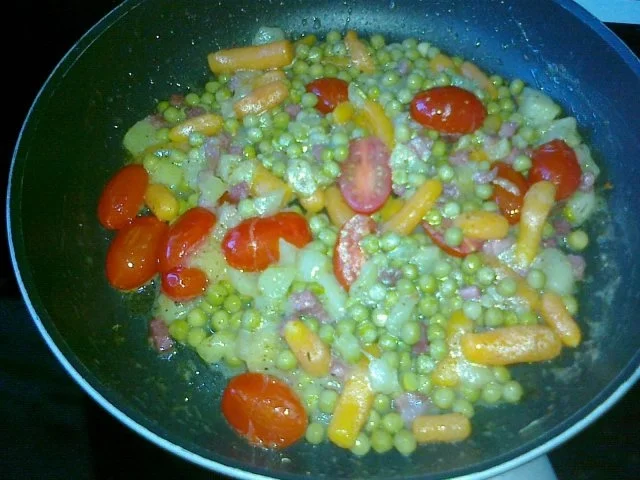 Rezept: Rhabarber Gemüse -- Rhabarber mal ganz anders... Bild Nr. 11 Rhabarber Gemüse -- Rhabarber mal ganz anders... - Rezept - Bild Nr. 11