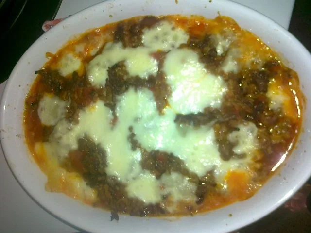 Schnitzel Bolognese mit Nudeln aus dem Ofen  --  Schnell und Lecker - Rezept