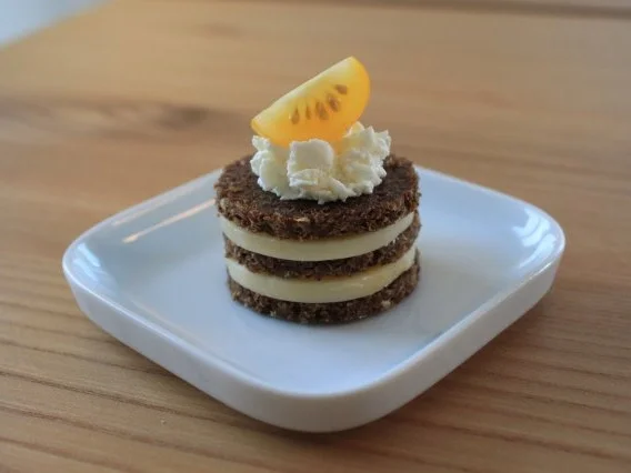 Rezept: Schwarz-Gelbe Canapees Schwarz-Gelbe Canapees - Rezept