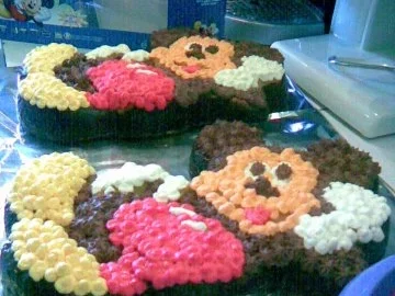 Rezept: Micky Maus Torte Bild Nr. 2 Micky Maus Torte - Rezept - Bild Nr. 2