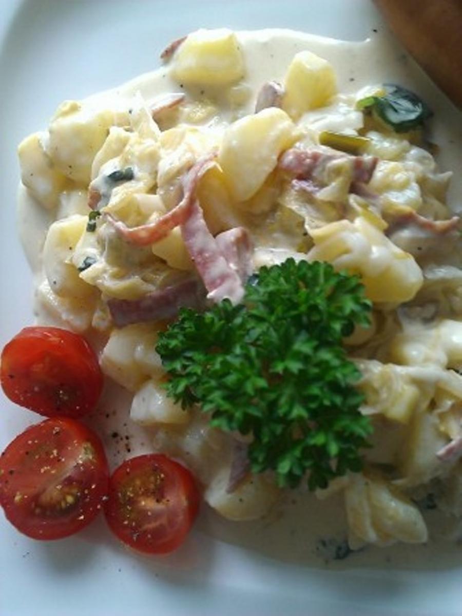 Kartoffelsalat mit Würstchen - Rezept - Bild Nr. 12