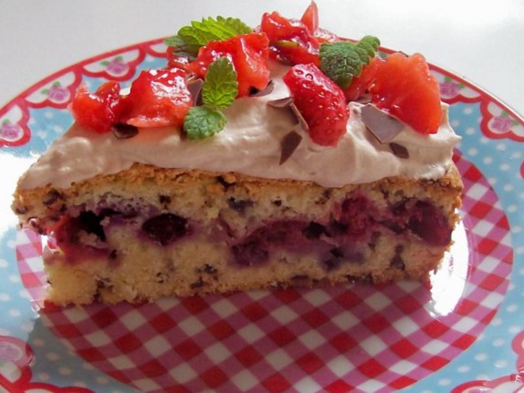 Beerenkuchen mit Schokosahne - Rezept mit Bild - kochbar.de