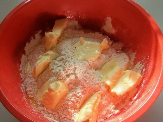 Rezept: Beerenkuchen mit Schokosahne Bild Nr. 2 Beerenkuchen mit Schokosahne - Rezept - Bild Nr. 2