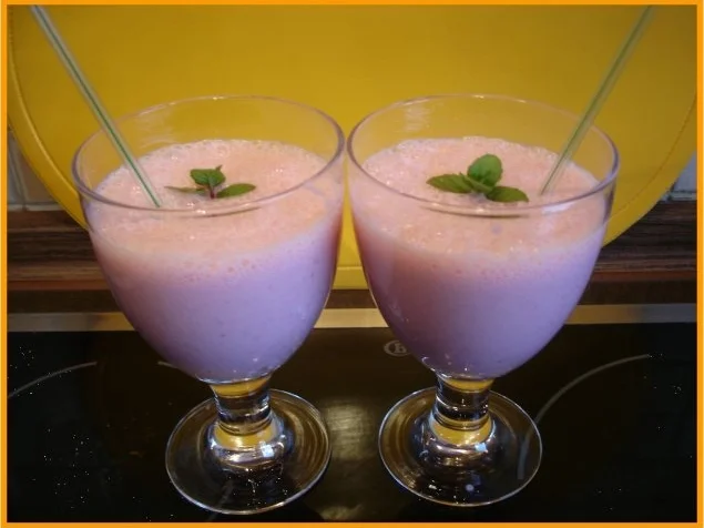 Rezept: Schneller Erdbeershake Bild Nr. 6 Schneller Erdbeershake - Rezept - Bild Nr. 6