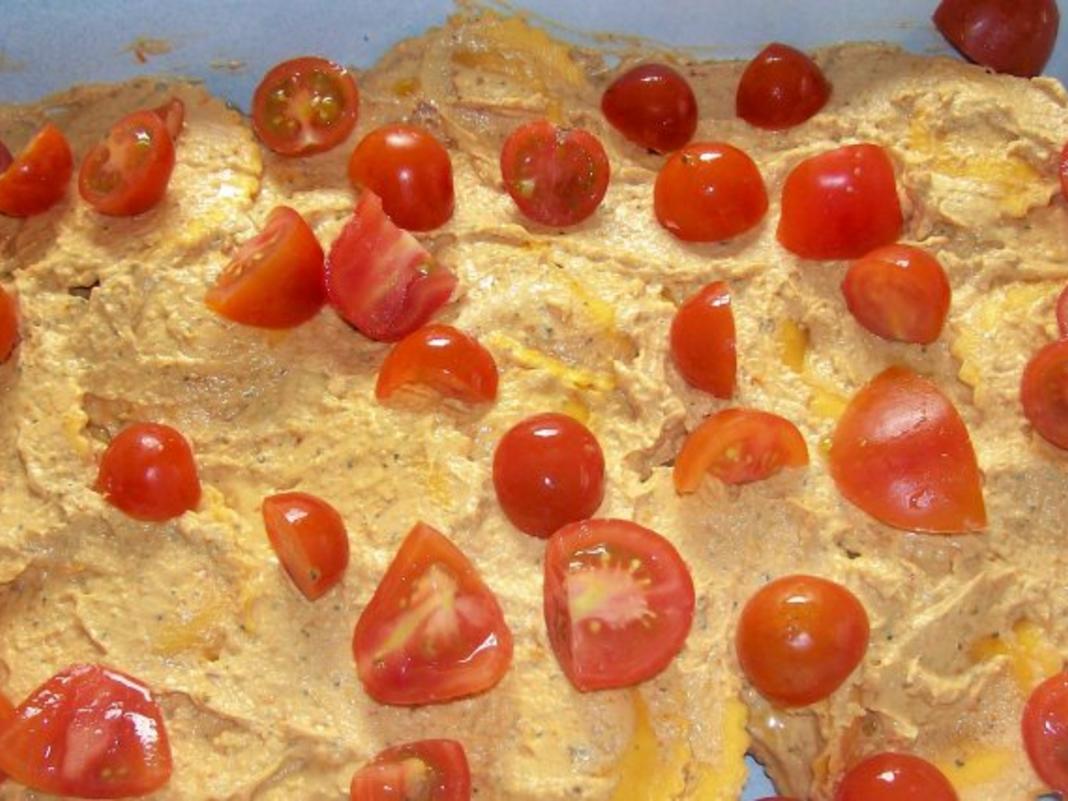 Schnelles Nudelgratin mit würziger Käsecreme und Cherrytomaten - Rezept ...