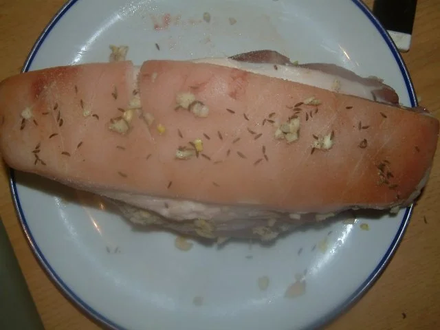 Krustenbraten an Balsamico-Waldfruchtsauce - Rezept - Bild Nr. 2