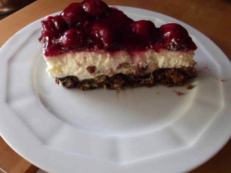 Nuss- Nougatcreme- Kirschtorte - Rezept - kochbar.de