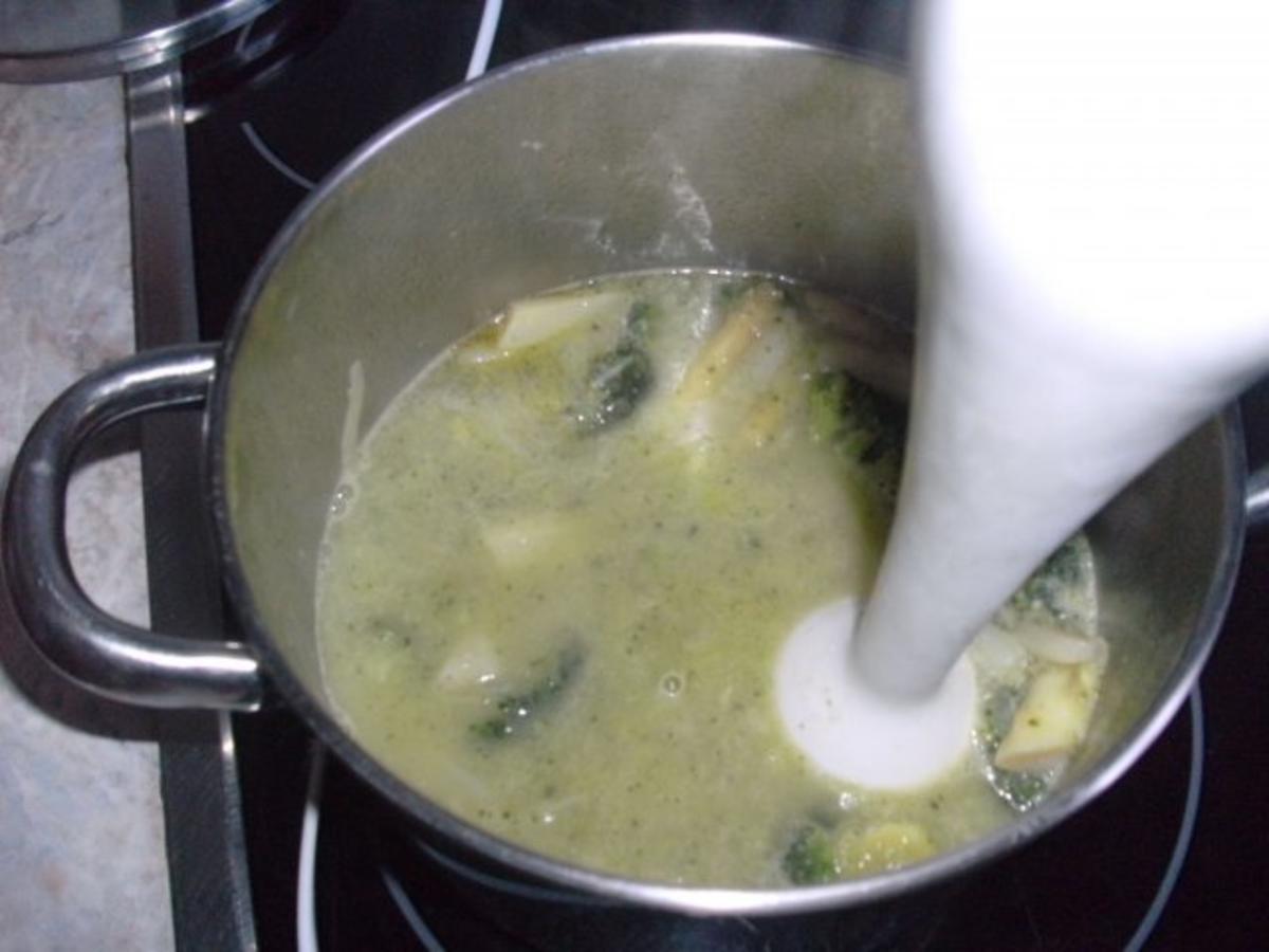 Broccoli-Spargel-Creme-Suppe - Rezept - Bild Nr. 7