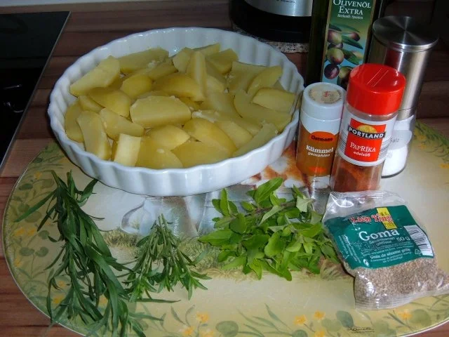 Beilagen :Kartoffeln überbacken...mit Kräutern aus dem Garten - Rezept - Bild Nr. 3