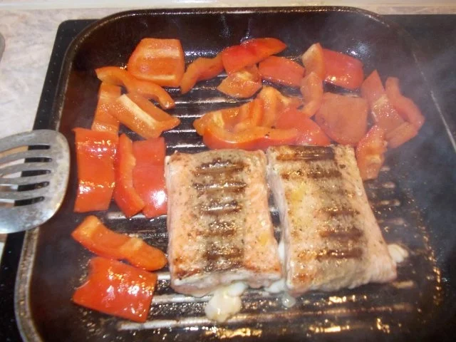 Lachs mit Rosmarinbutter - Rezept - Bild Nr. 2