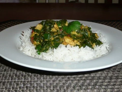 Rezept: Hühnchencurry mit Blattspinat Bild Nr. 3 Hühnchencurry mit Blattspinat - Rezept - Bild Nr. 3